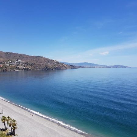 Atico En Almunecar. Primera Linea De Playa Con Vistas Espectaculares Exteriör bild